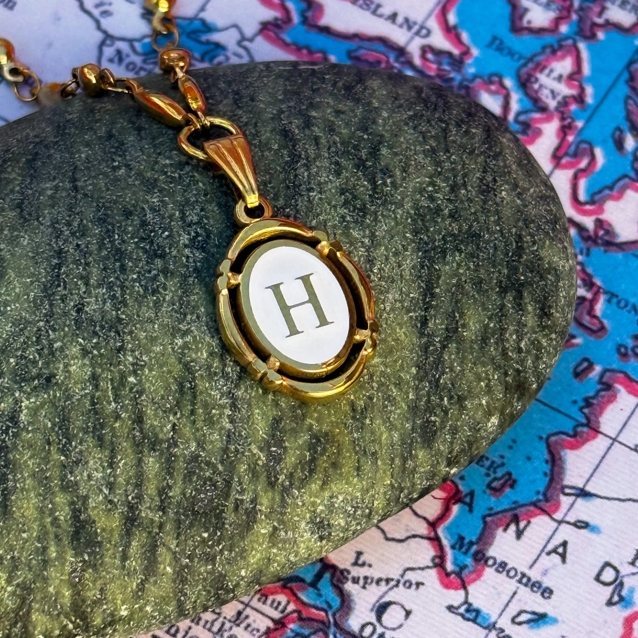 Engravable Secret Message Necklace - Image 14