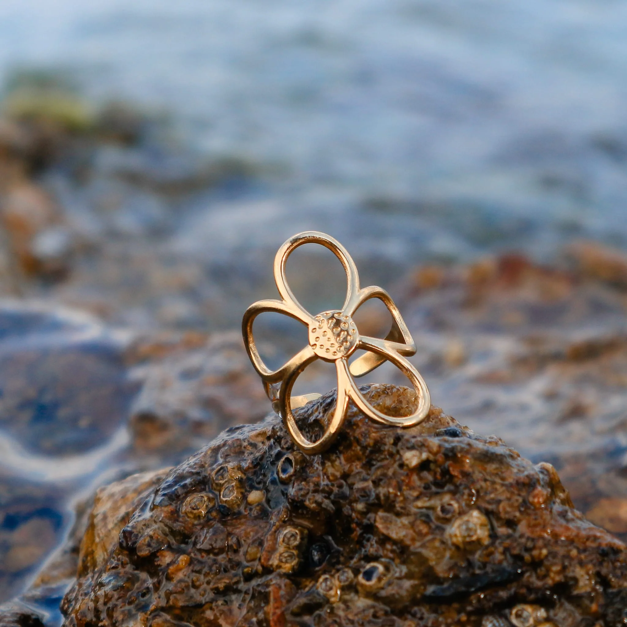 Flower Power Ring - Image 4