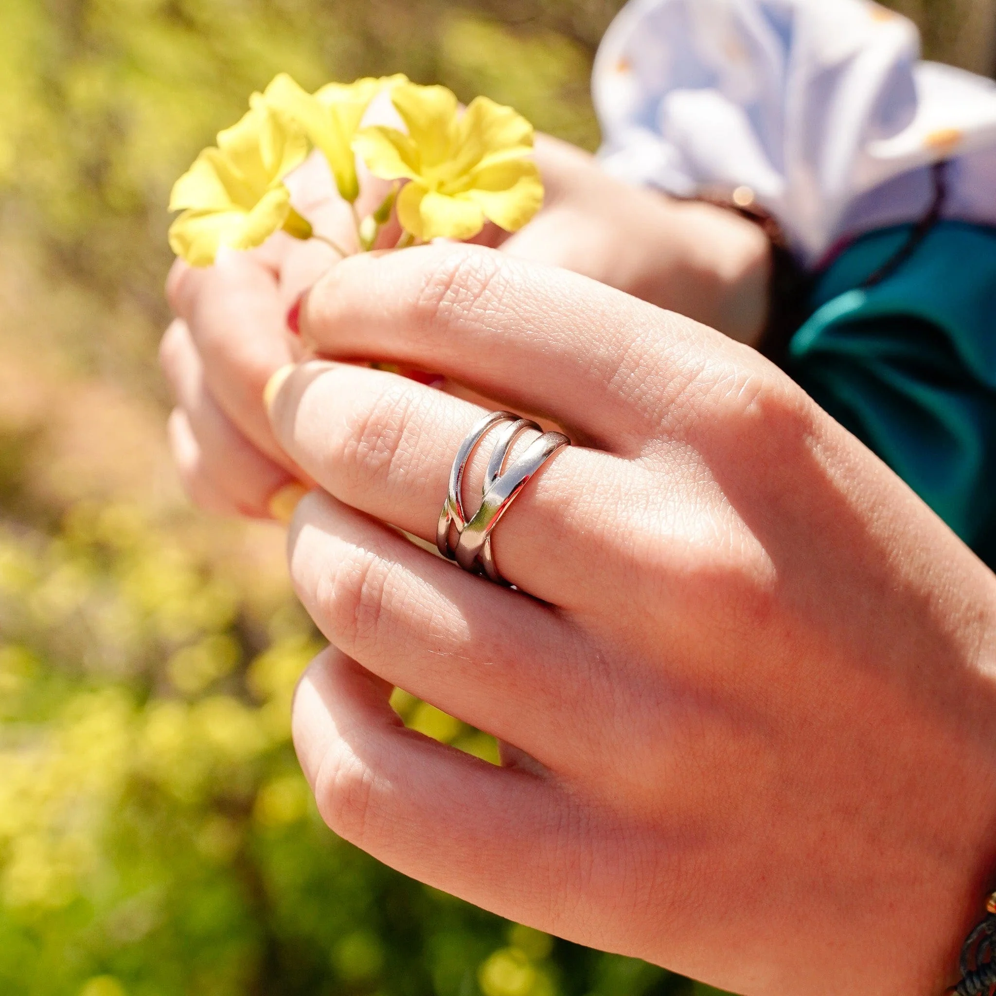 Vector Ring - Image 2