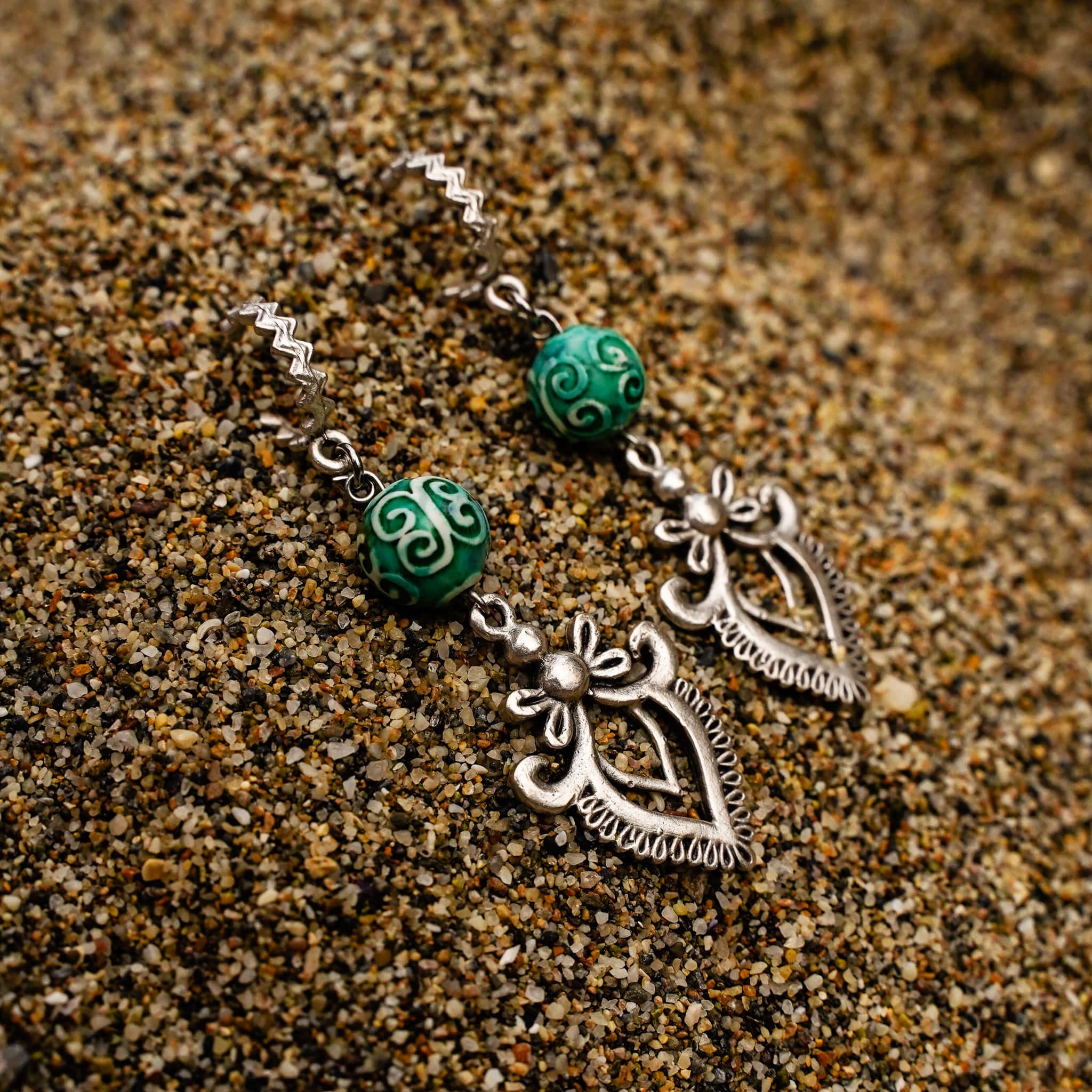 Verdan Heart Earrings - Image 2